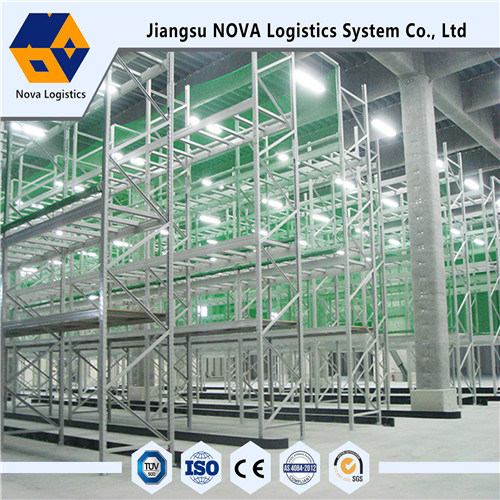 การจัดเก็บคลังสินค้าทางเดินแคบมาก VNA Pallet Racking