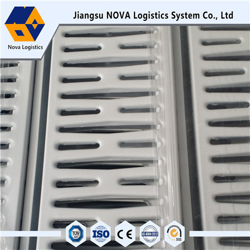 Mezzanine ที่ปูพื้นคลังสินค้าสำหรับพื้นที่เพิ่มเติม